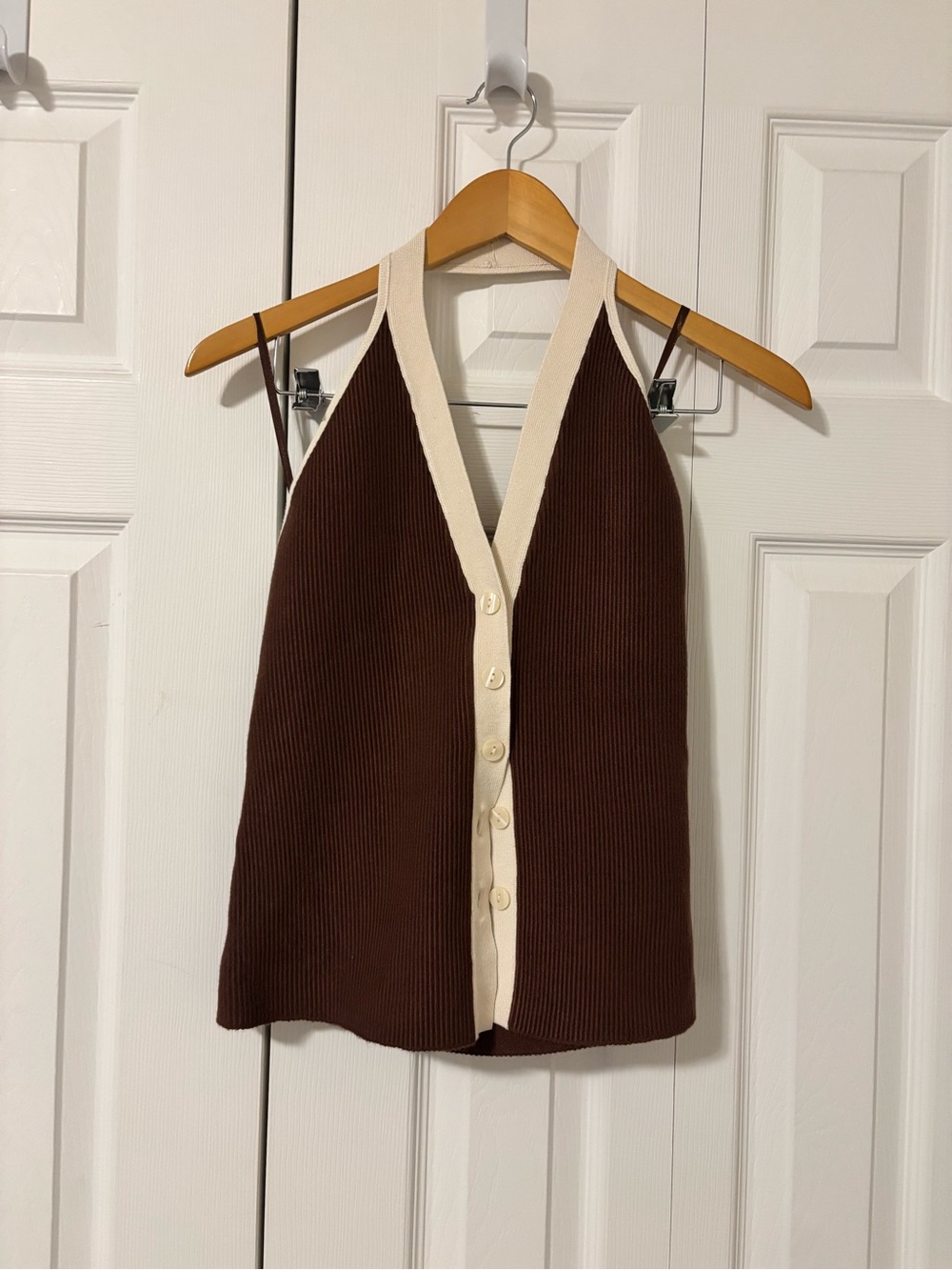 NWT A&F Ribbed Halter Neck Top - Picture 7 of 12